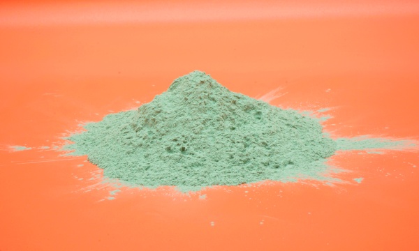 如何選擇合適的綠碳化硅微粉？